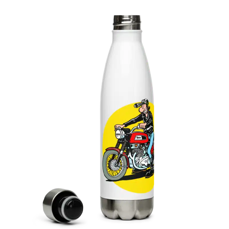 Une gourde blanche en acier inoxydable ornée d'une illustration colorée représentant Lucien, le personnage emblématique de Frank Margerin, assis sur une moto rouge BSA Trident, avec un fond jaune lumineux. La gourde est présentée avec son bouchon dévissé sur un fond transparent.